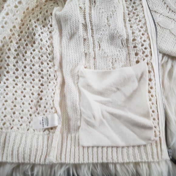NWOT DKNY Cable Knit Zipper Ivory Cardigan Size XS - Picture 8 of 10